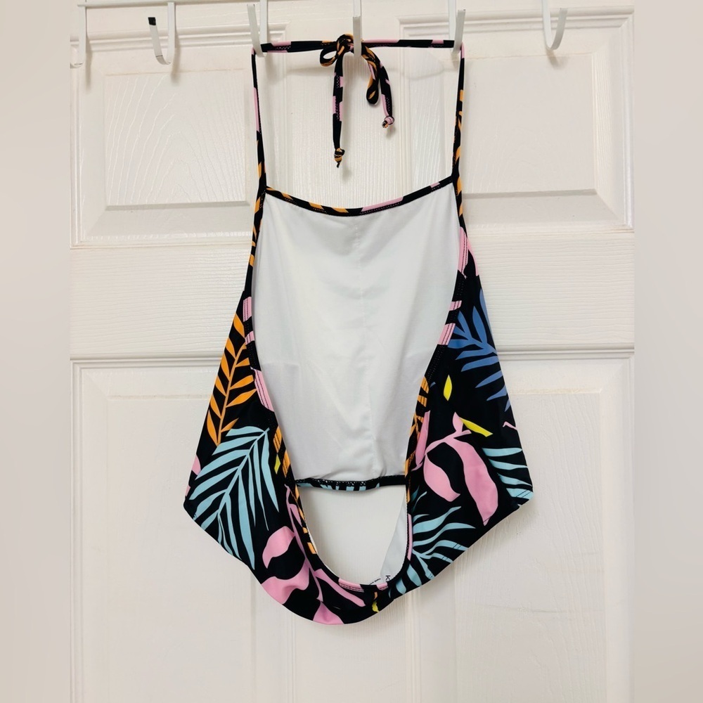 Kingdom & State Black and Pink Swim Top with Halter Neck - Picture 3 of 8